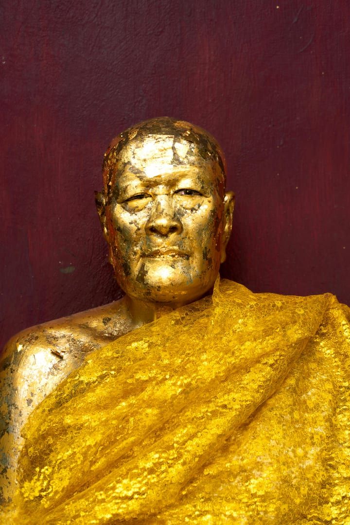 The mummified monk Luang Pho Daeng Koh Samui