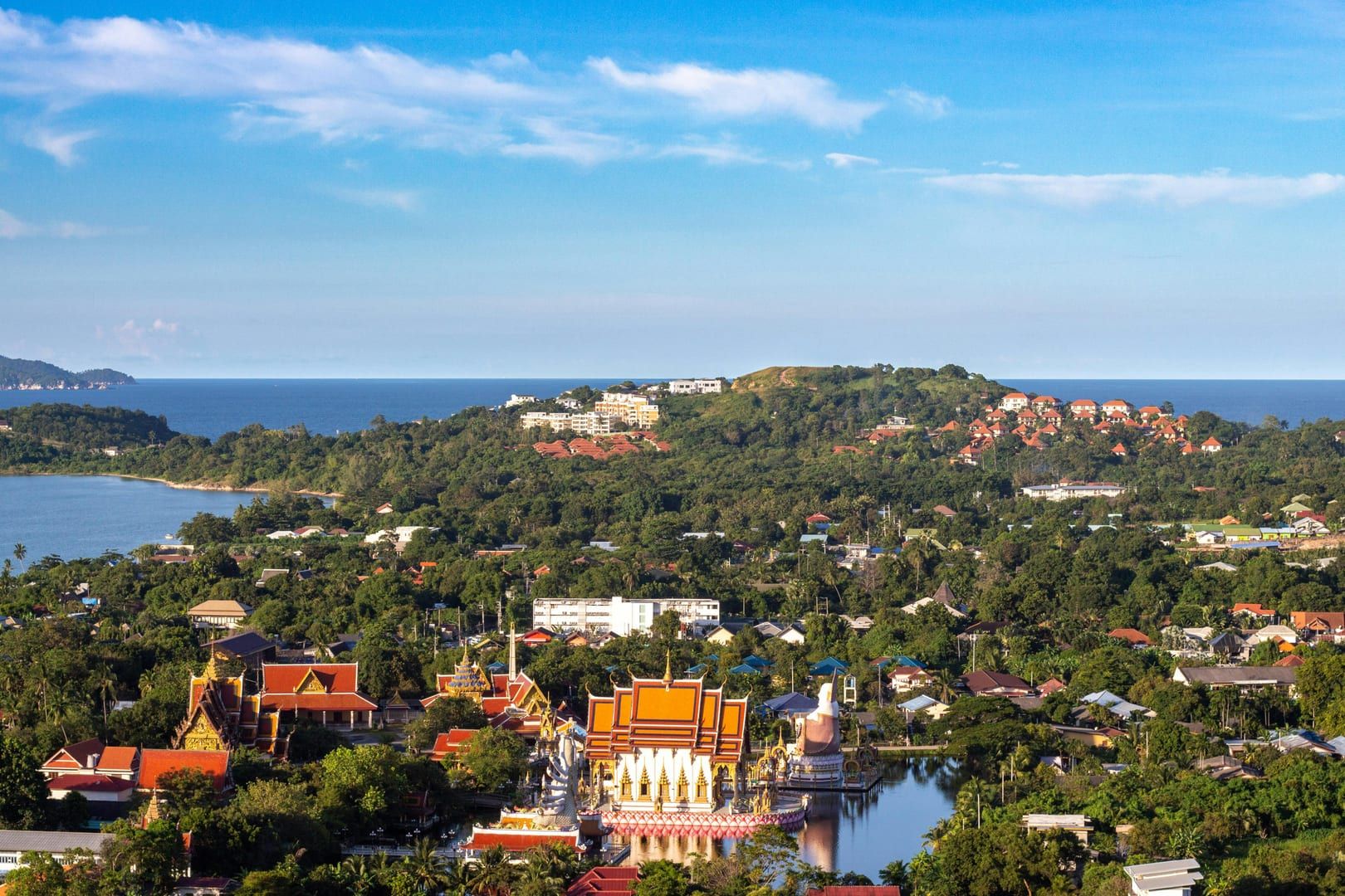Wat Plai Laem — The Colorful Lake Temple with 18-Armed Guanyin